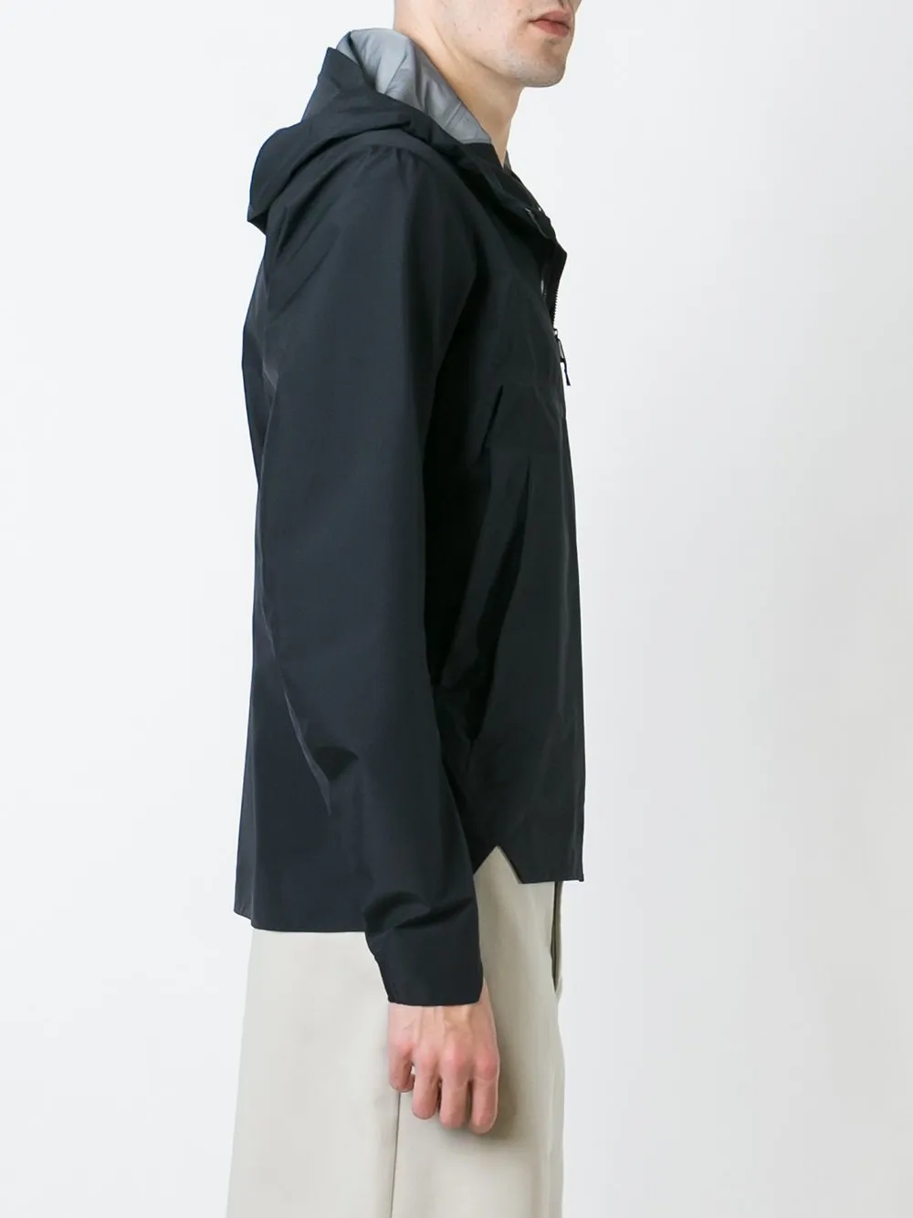 Arris Jacket Black