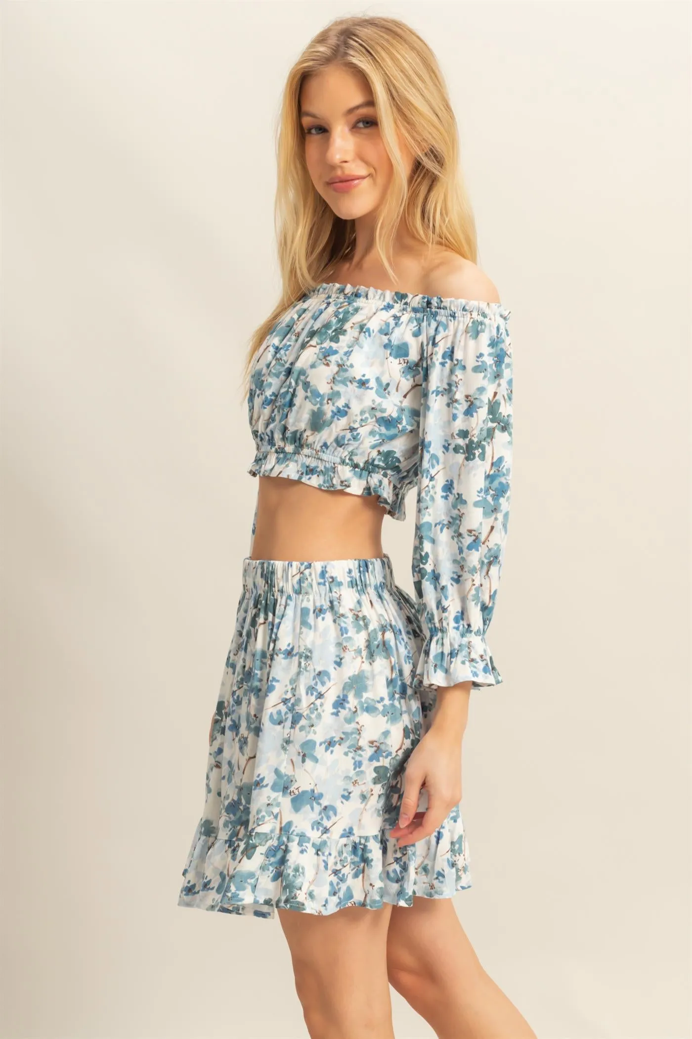 HF25A183-SET-Floral Print Top And Skirts Set