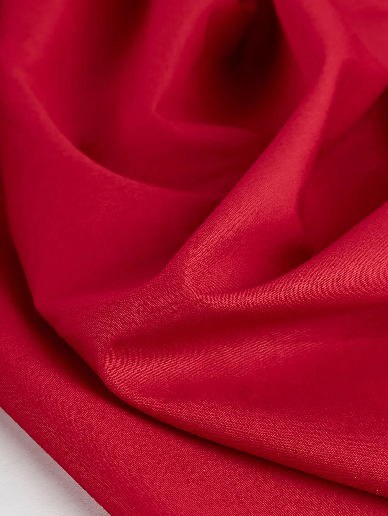 Lightweight Silky Cotton Poplin - Red - Swatch