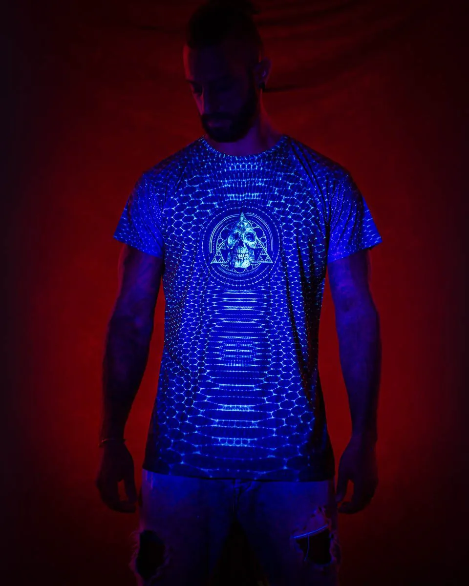 Mens Rave Shirt | Psy Clothing | Sacred Geomery Shirt | Fractal Shirt | Sierpenski Skull (TS)